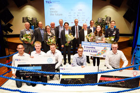 All winners and the judges. Photo | Bart van Overbeeke All winners and the judges. Photo | Bart van Overbeeke