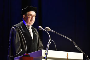 Spinozapremiewinnaar René Janssen. Foto | Bart van Overbeeke