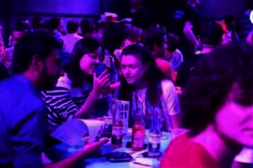 Almost 1400 'brainiacs' (including TU/e teams) competed in the 7th Quiz Night XL at the Klokgebouw on 7 June, 2018. Video ...