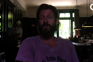 Eindhovenaar, muzikant en oud-voetbalprof Björn van der Doelen maakt zich wel eens druk - over alles, om niets. Dit keer maakt ...