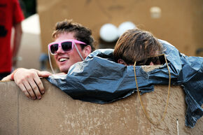 Tentenspektakel Bouwkunde intro 2012. Foto | Bart van Overbeeke Tentenspektakel Bouwkunde intro 2012. Foto | Bart van Overbeeke