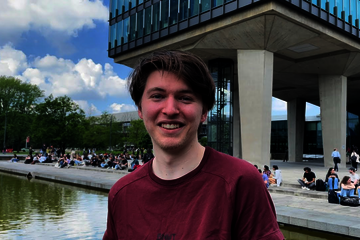 ChatGPT is used more and more, especially among students. Cursor's Question: "Do you use ChatGPT for your studies?"