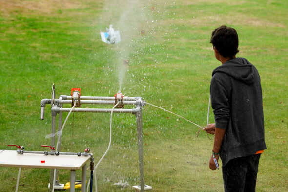 Daar gaat ie! Foto | Bart van Overbeeke