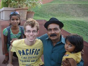 Iedereen wil op de foto met Marco ten Eikelder.