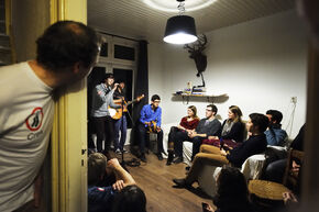 Plugged out in Bondstraat 15. Foto | Bart van Overbeeke