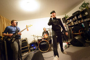 The Don't Touch My Croque-Monsieurs. Foto | Bart van Overbeeke