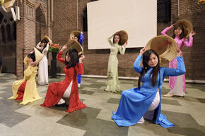 Asia Dinner. Foto | Bart van Overbeeke