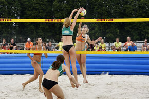 Beachvolleyfinale dames. Foto | Bart van Overbeeke