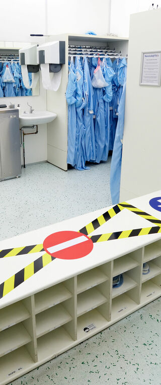 NanoLab@TU/e in corinatijd. Foto | Bart van Overbeeke