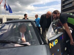 Commissaris van de koning Wim van de Donk in Nova. Commissaris van de koning Wim van de Donk in Nova.